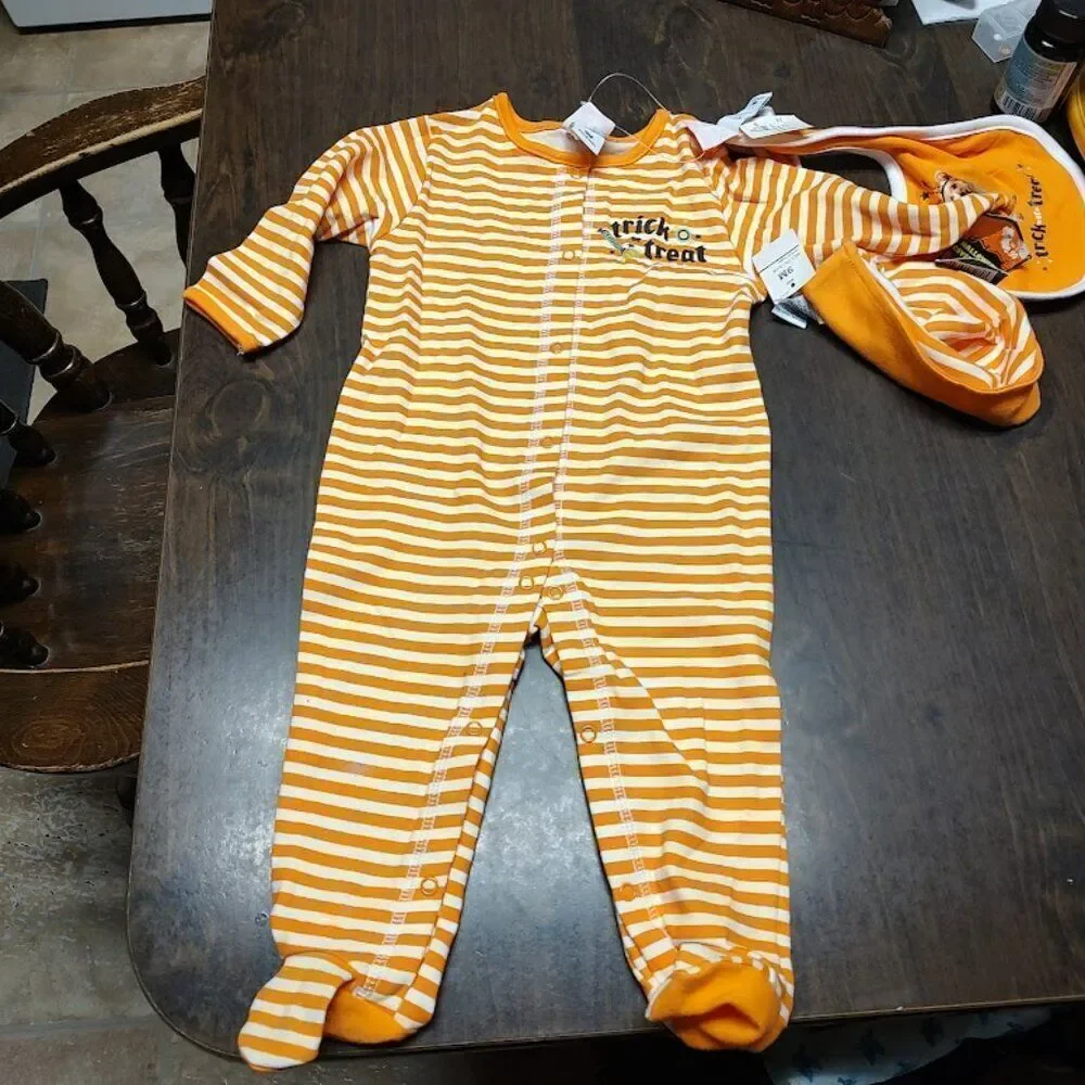 New Target 3 Piece Halloween Coverall Set Size Unisex 9 Months